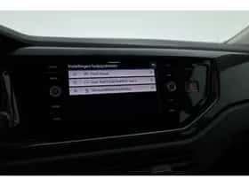 Volkswagen Polo (2023) thumbnail 25