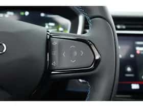 Lynk & Co 01 (2023) thumbnail 18