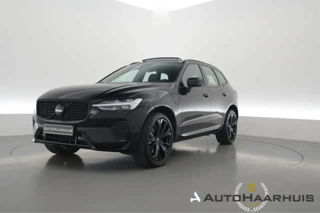 Volvo XC60 (2025) thumbnail 1