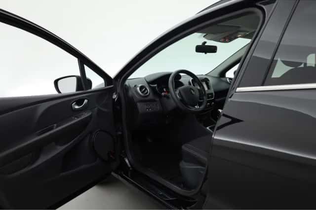 Renault Clio (2018) thumbnail 5