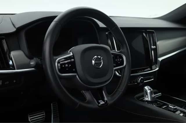 Volvo V90 (2019) thumbnail 6