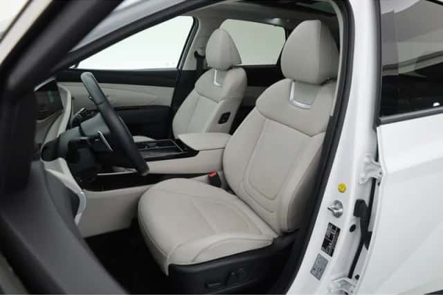 Hyundai Tucson (2024) thumbnail 5