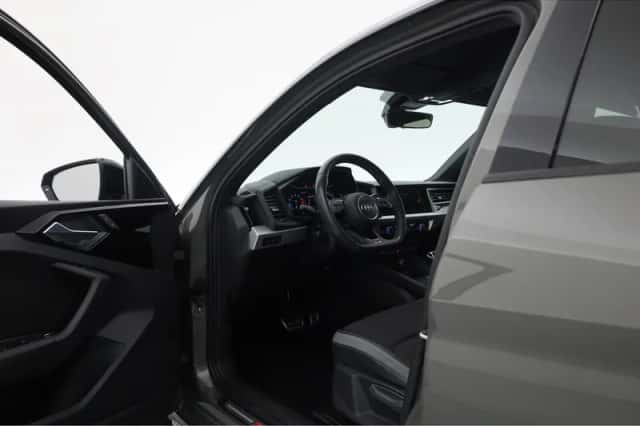 Audi A1 (2019) thumbnail 5
