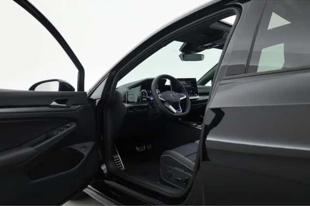 Volkswagen Golf (2026) thumbnail 5