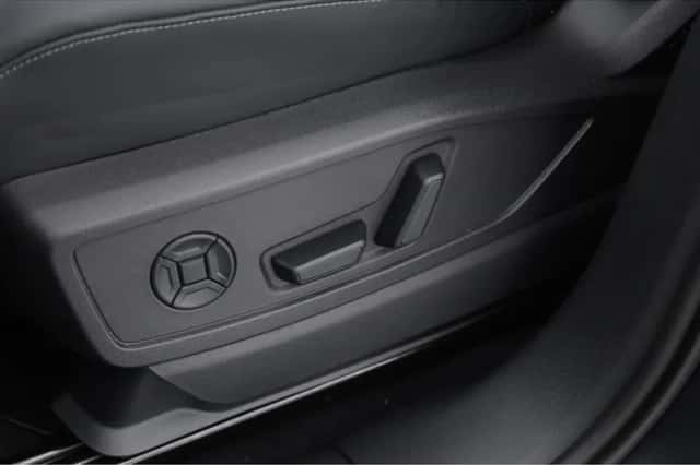 Audi Q5 (2025) thumbnail 5