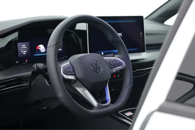 Volkswagen Golf (2026) thumbnail 5