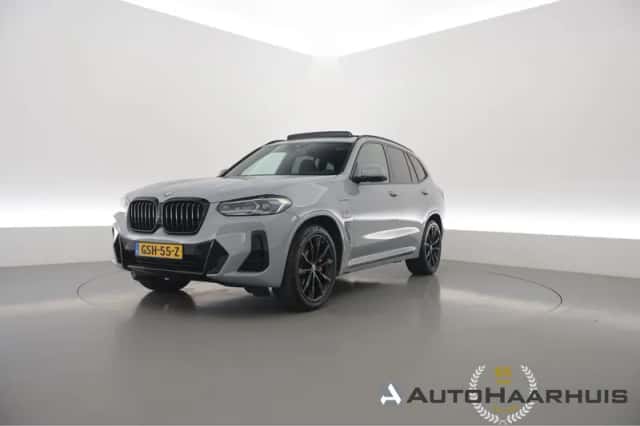 BMW X3 (2021) thumbnail 1