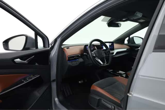 Volkswagen ID.4 (2021) thumbnail 5