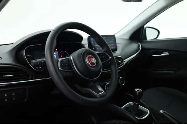 Fiat Tipo (2021) thumbnail 6
