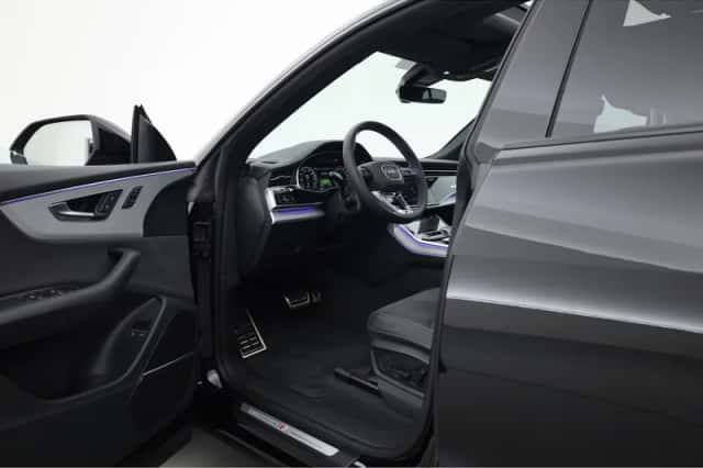 Audi Q8 (2024) thumbnail 5