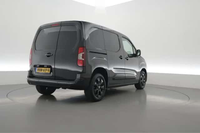 Opel Combo (2020) thumbnail 2