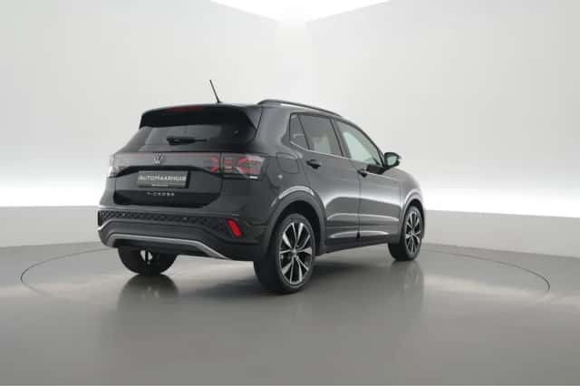 Volkswagen T-Cross (2025) thumbnail 2