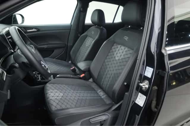 Volkswagen T-Cross (2025) thumbnail 3