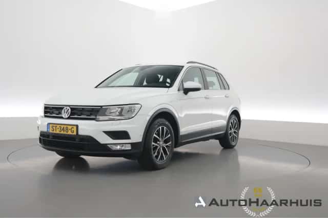 Volkswagen Tiguan (2016) thumbnail 1