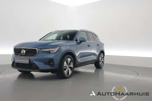 Volvo XC40 (2022) thumbnail 1