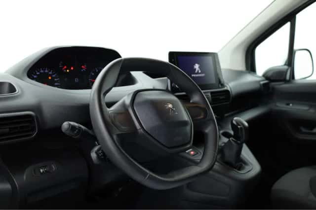 Peugeot Partner (2021) thumbnail 6