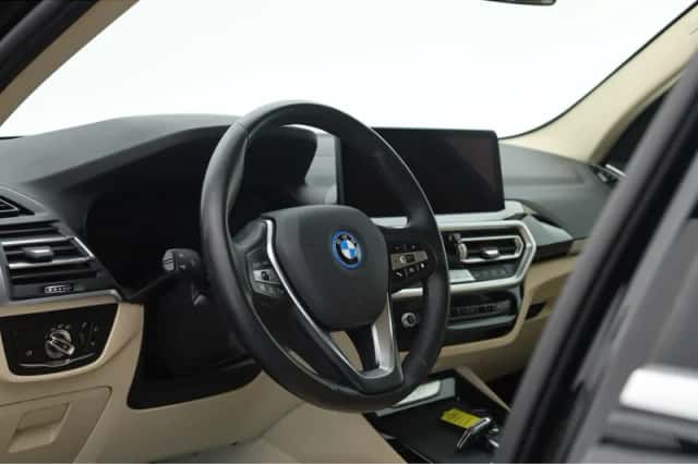 BMW X3 (2022) thumbnail 5