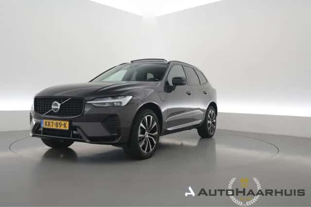 Volvo XC60 (2023) thumbnail 1