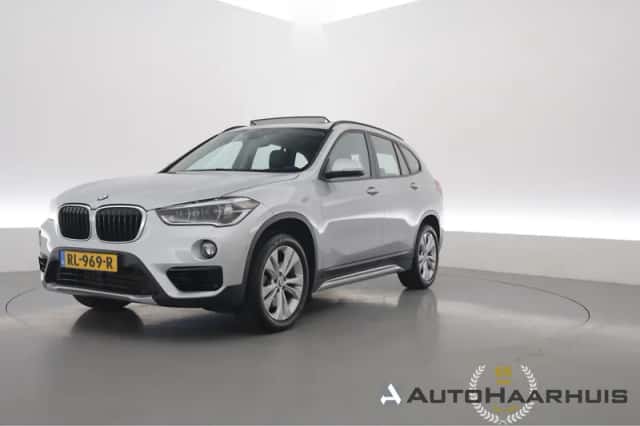 BMW X1 (2018) thumbnail 1