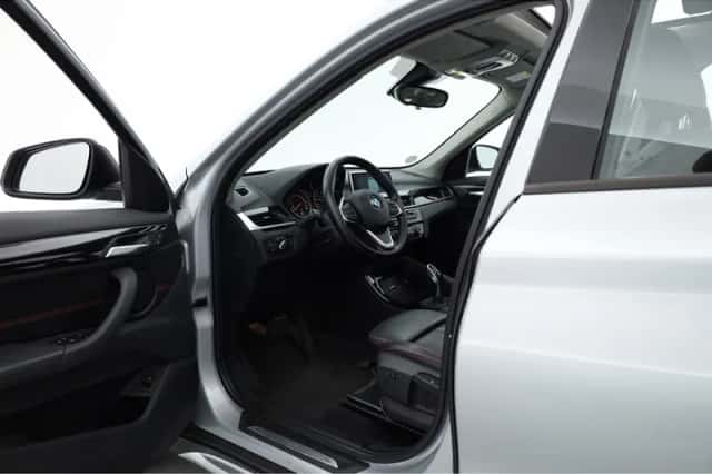 BMW X1 (2018) thumbnail 5
