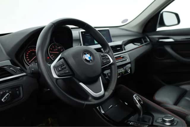 BMW X1 (2018) thumbnail 6