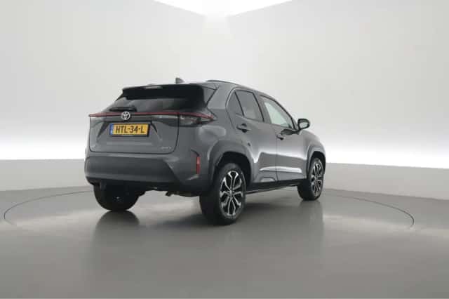 Toyota Yaris Cross (2025) thumbnail 2