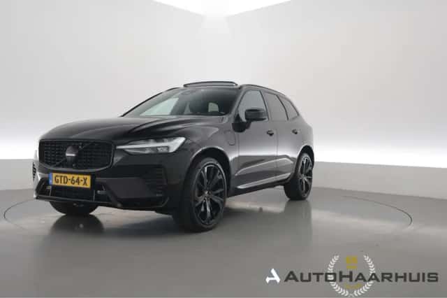 Volvo XC60 (2024) thumbnail 1
