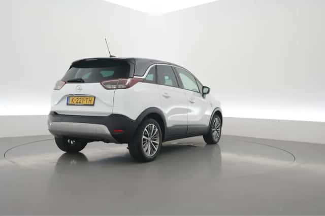Opel Crossland X (2021) thumbnail 2
