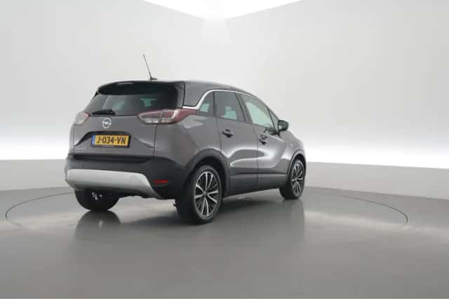 Opel Crossland X (2019) thumbnail 2