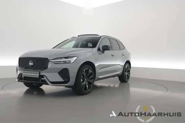 Volvo XC60 (2025) thumbnail 1