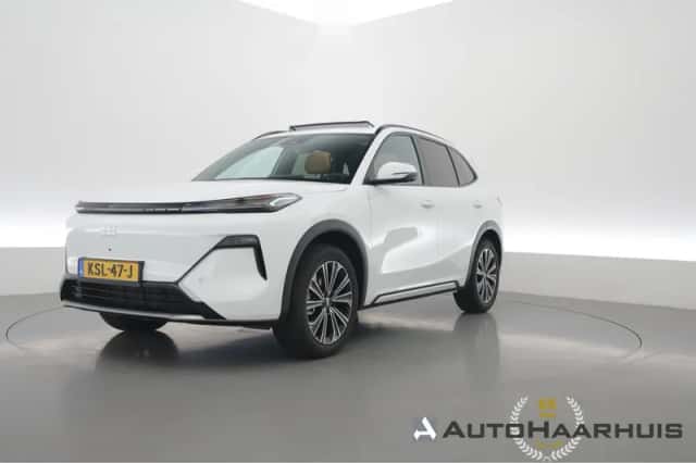 Geely Starray EM-i (2026) thumbnail 1