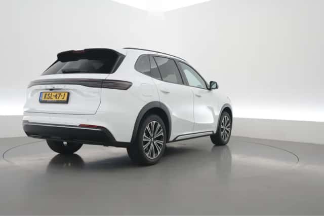 Geely Starray EM-i (2026) thumbnail 2