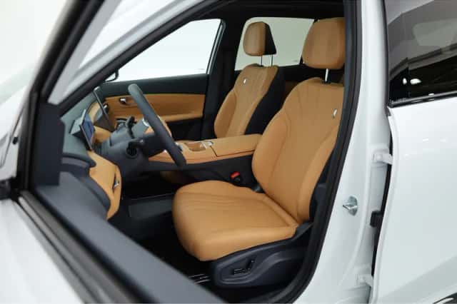 Geely Starray EM-i (2026) thumbnail 3