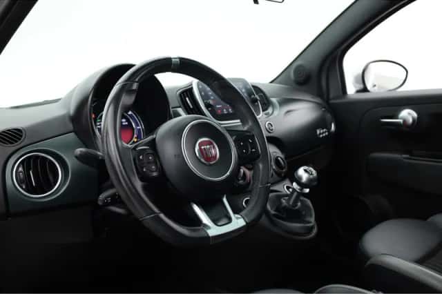 Fiat 500 (2020) thumbnail 6