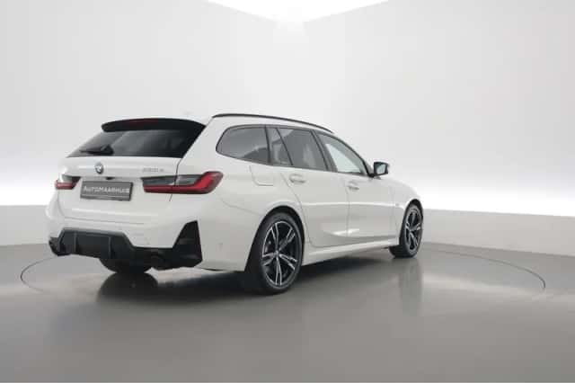 BMW 3-Serie (2023) thumbnail 2