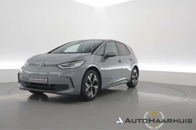 Volkswagen ID.3 (2024) thumbnail 1