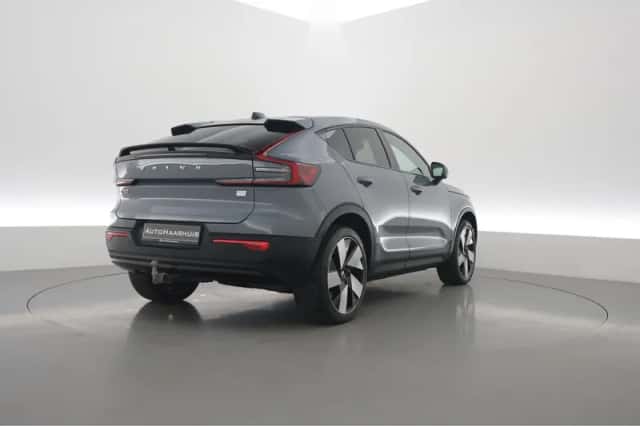 Volvo C40 (2023) thumbnail 2