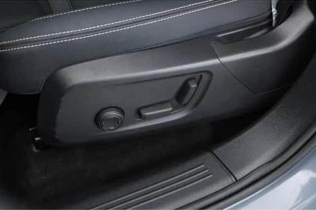 Volvo C40 (2023) thumbnail 5