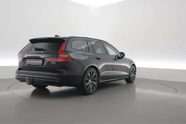 Volvo V60 (2025) thumbnail 2