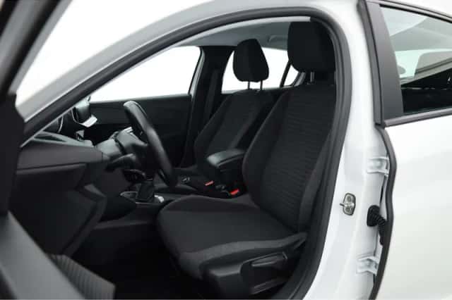 Peugeot 208 (2021) thumbnail 3