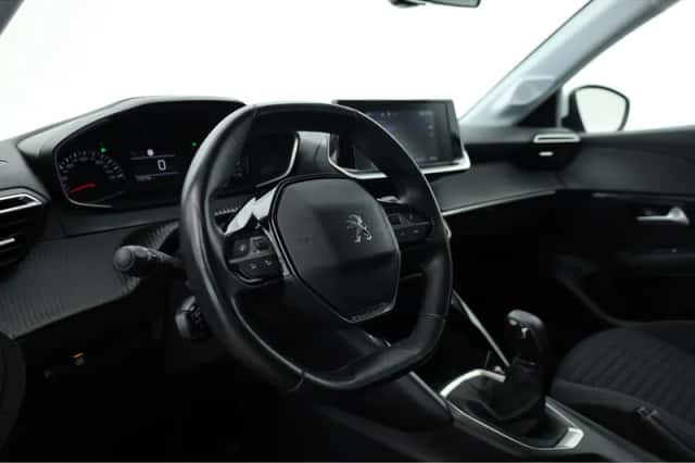 Peugeot 208 (2021) thumbnail 6
