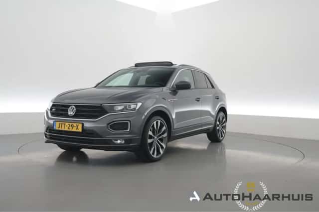 Volkswagen T-Roc (2022) thumbnail 1
