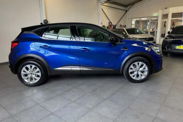 Renault Captur (2020) thumbnail 6