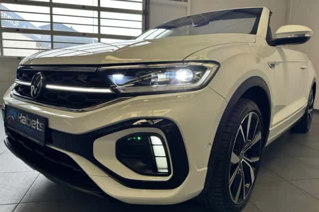 Volkswagen T-Roc (2023) thumbnail 2