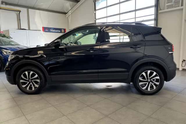 Volkswagen T-Cross (2021) thumbnail 4