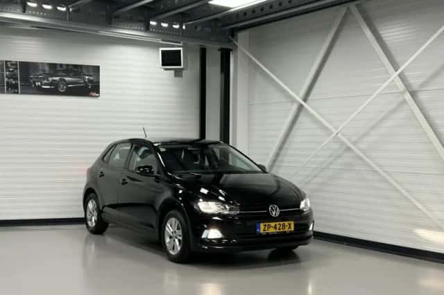Volkswagen Polo (2019) thumbnail 1