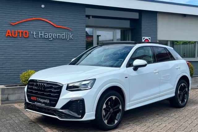 Audi Q2 (2023) thumbnail 1