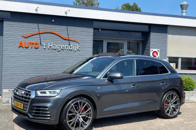 Audi Q5 (2017) thumbnail 2