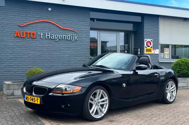 BMW Z4 (2004) thumbnail 1