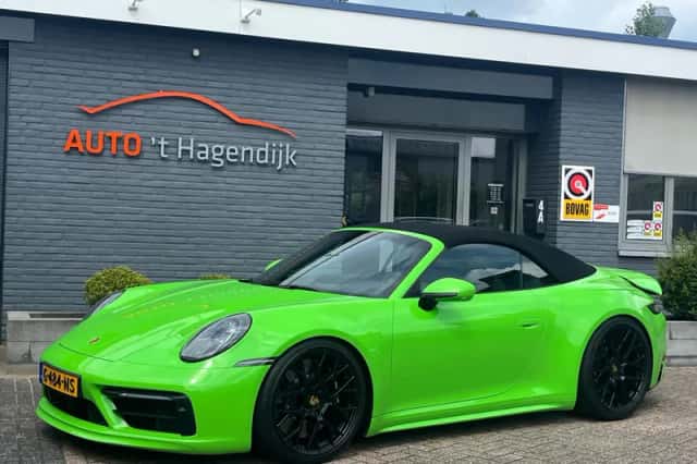 Porsche 911 (2019) thumbnail 2